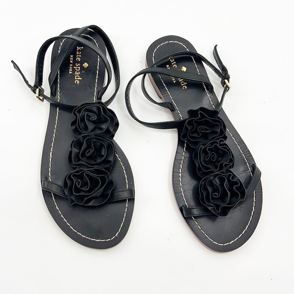 Kate Spade Caryl Black Sandals Roses Rosettes Black size 8 - Picture 2 of 9